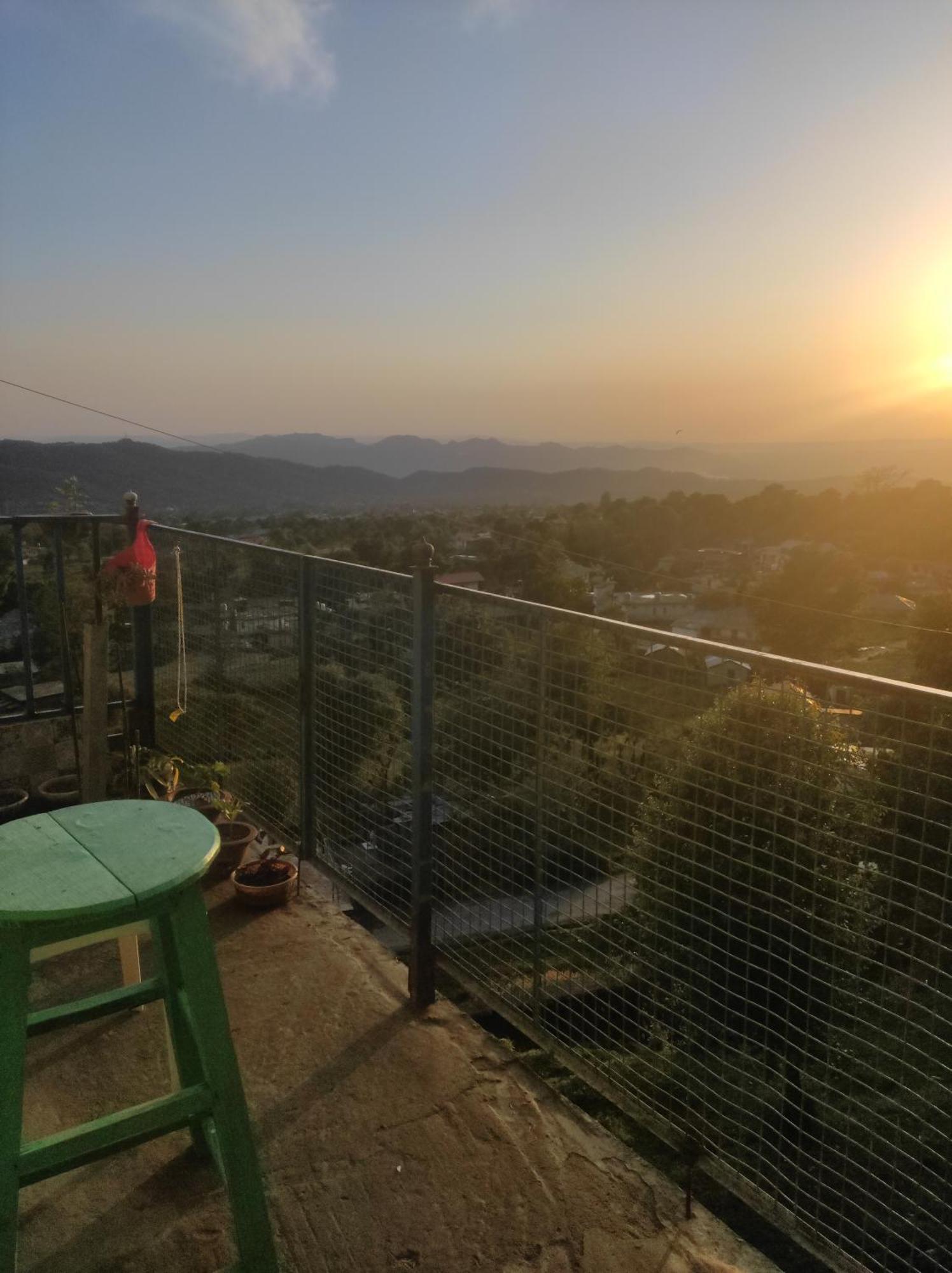 Hill Veu Home Bir Billing Quarto foto